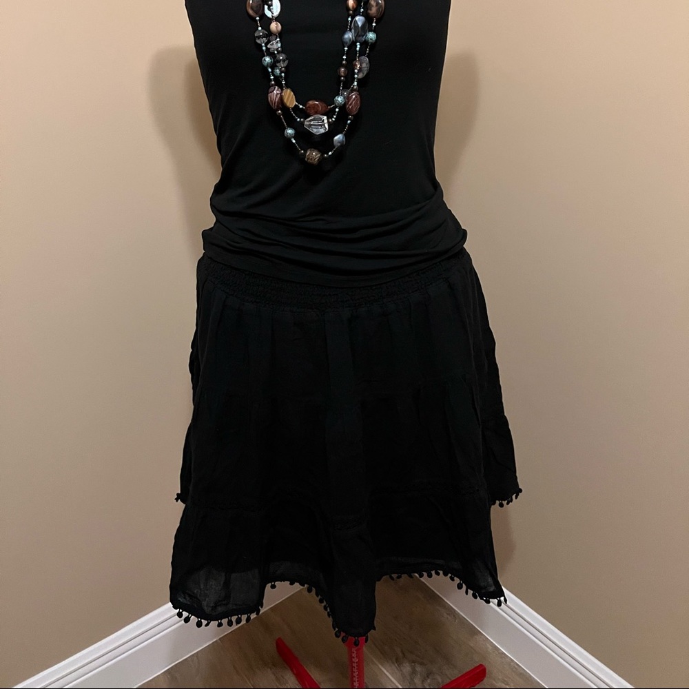 Old Navy skirt, XL, black, cotton, lined *not included: tank/necklace*